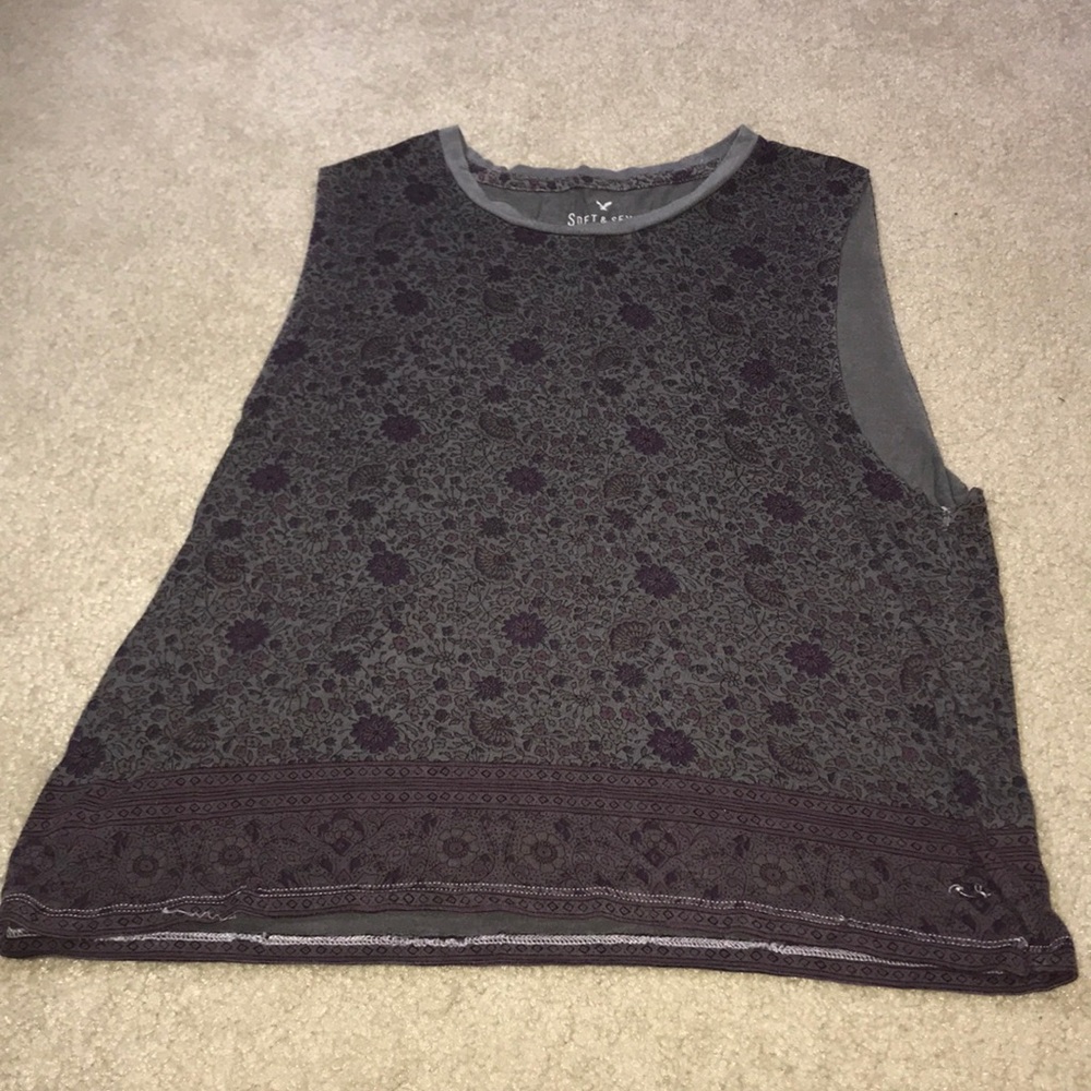 Muscle tee
